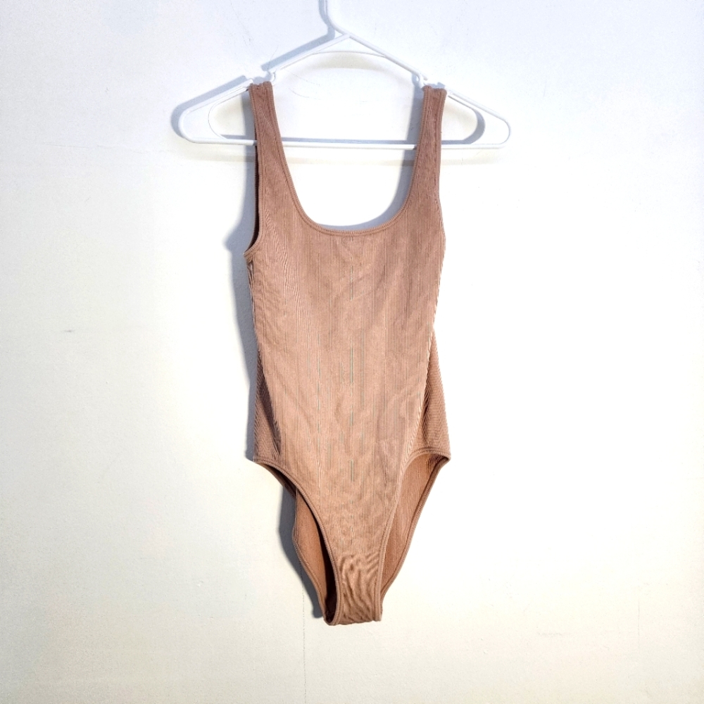 Wolford Tan Bodysuit Nwt XS Color Desert